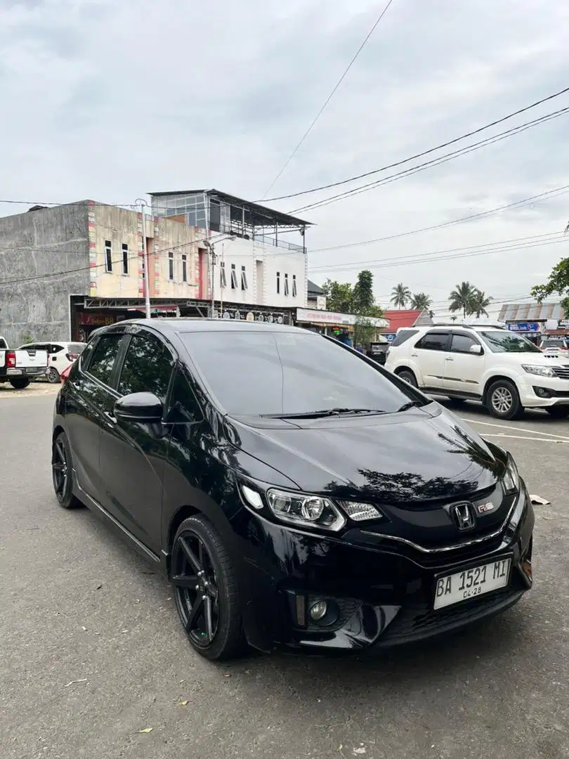 Honda Jazz GK5 1.5 RS CVT Matic 2017