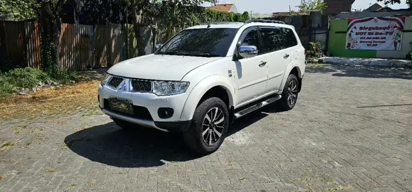 Mitsubishi pajero sport dakar matic diesel 2012