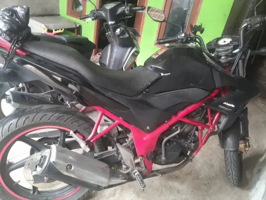 Cb150r old murah