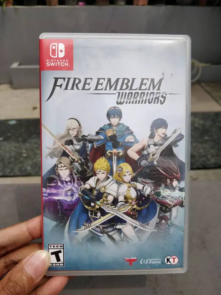 Fire Emblem Warriors - Nintendo Switch Cartridge