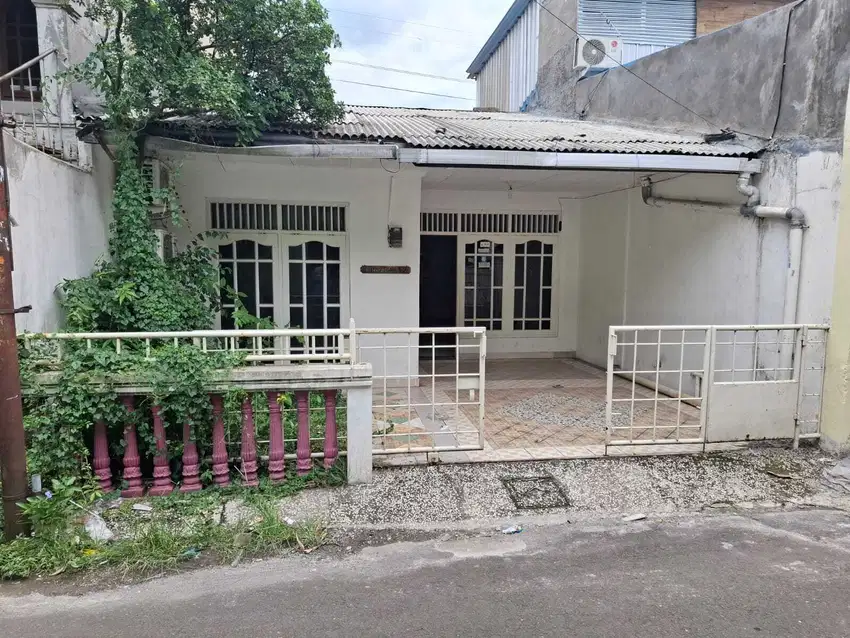 rumah kost unfurnish dipusat kota Jl Pamikul Bantarjati Bogor