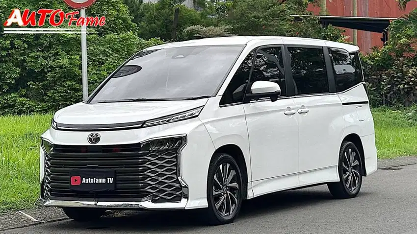 Toyota All New Voxy TSS NIK 2024 Tgn 1 Dr Br White On Black Full Origi