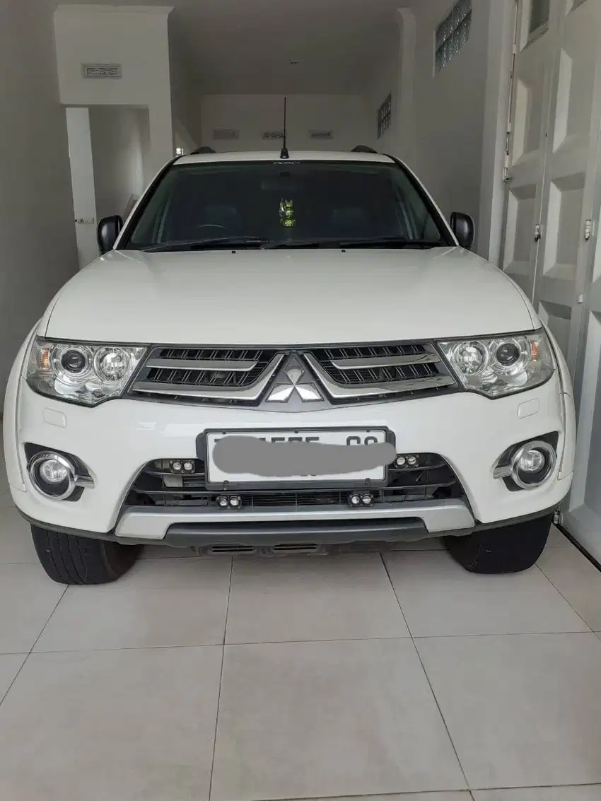 Mitsubishi Pajero Sport Dakar VGT 2.5 Diesel 2014