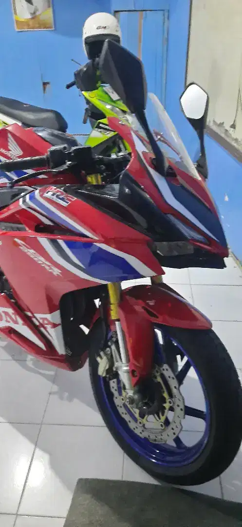 CBR 250RR ABS RED FRAME 2017