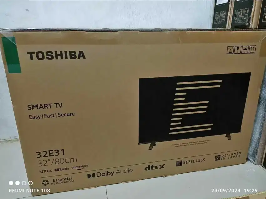 Tv led toshiba 32 smart tv baru