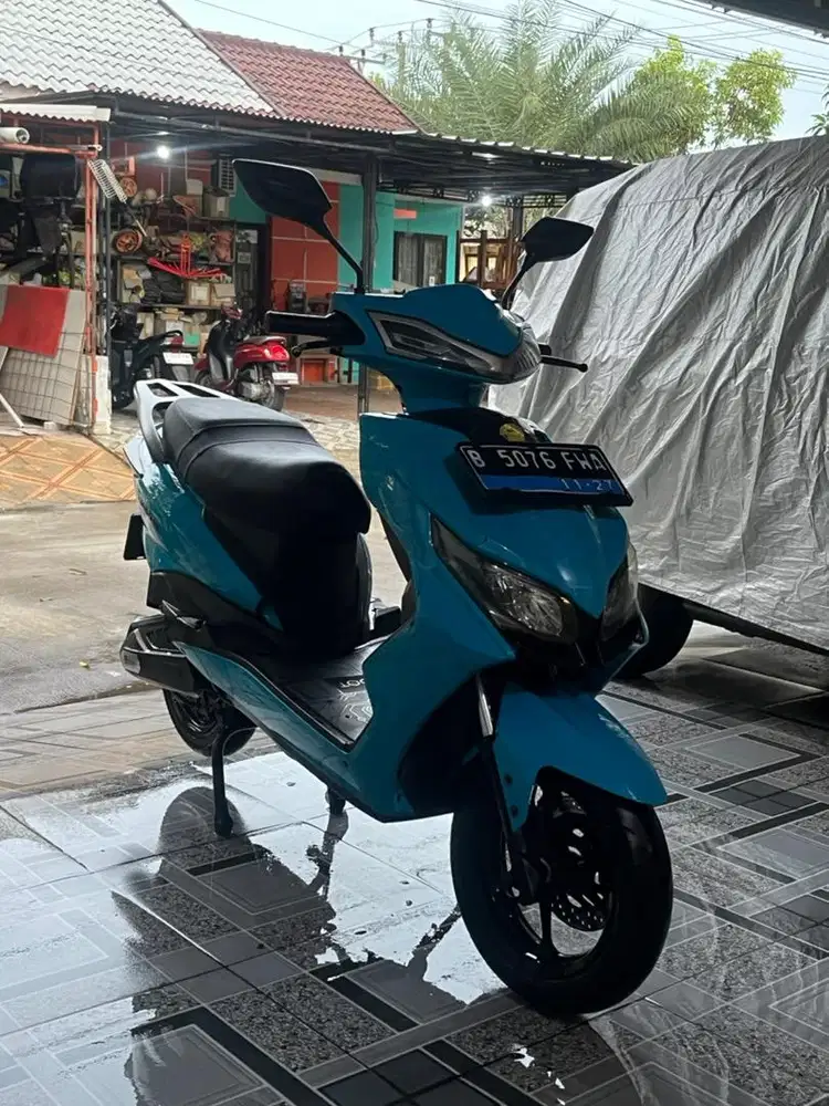 Smoot Tempur (Motor Listrik)