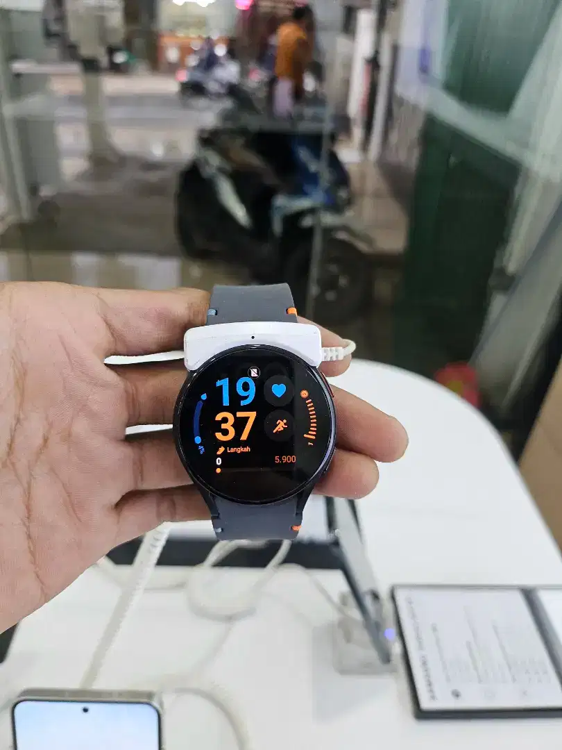 SAMSUNG GALAXY WATCH FE