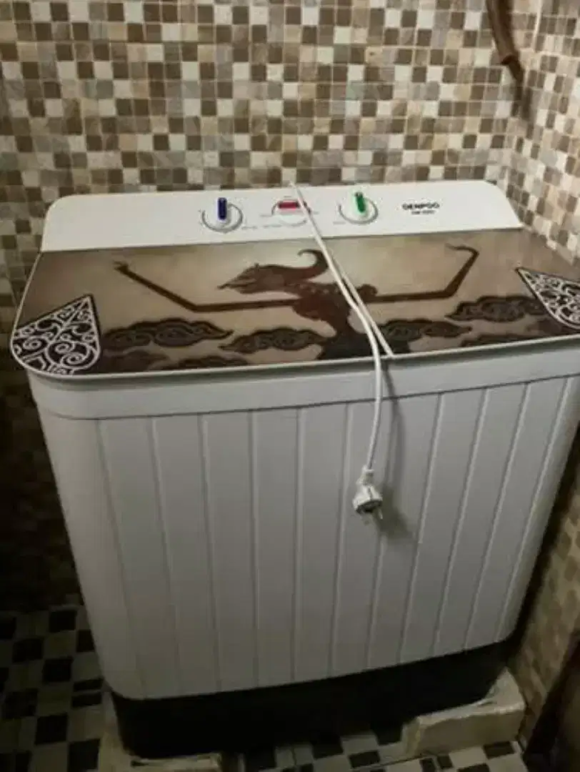Mesin cuci deenpoo bekas