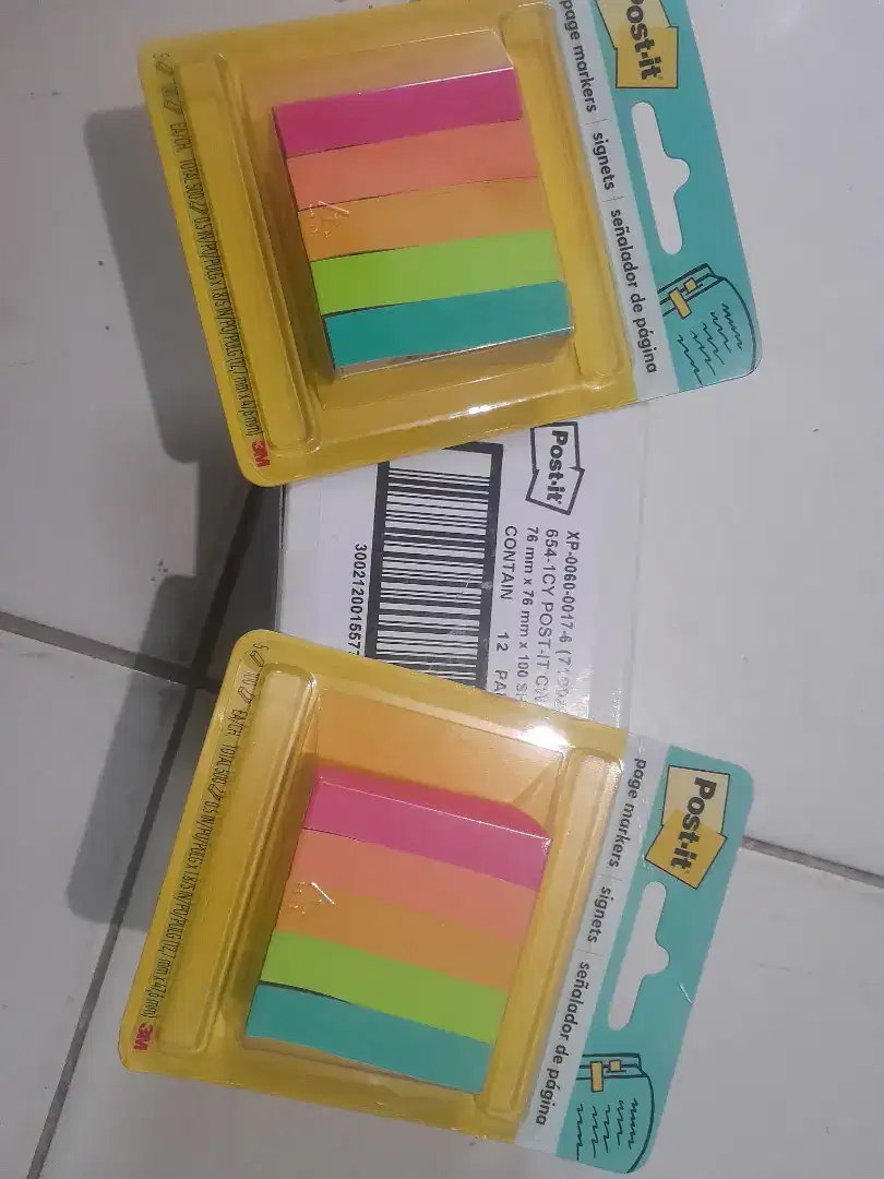 Menampung /menerima bermacam Atk dari kantor.