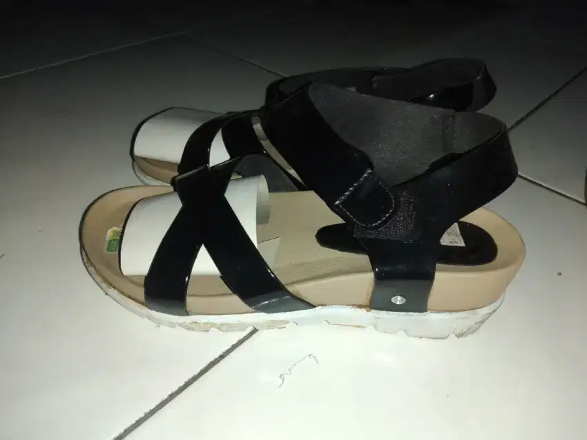 Sandal Bangkol wanita