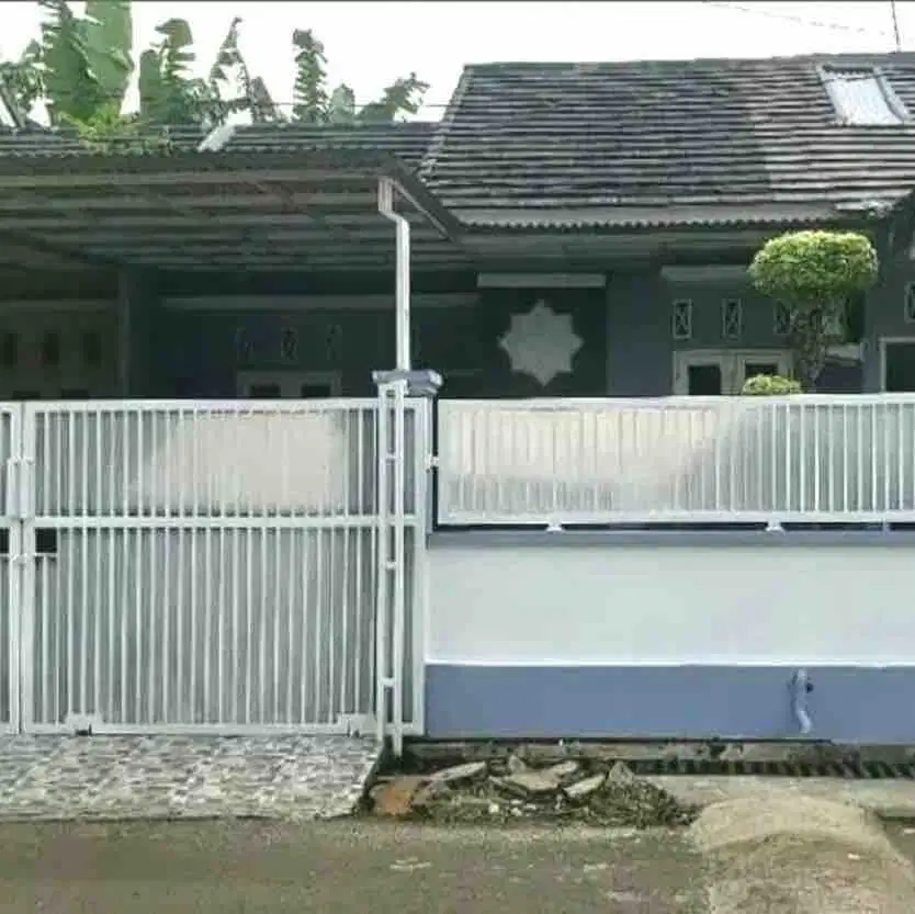 J-15966 Rumah Mewah Siap Huni Di Villa Rizki Ilhami SHM Bisa KPR