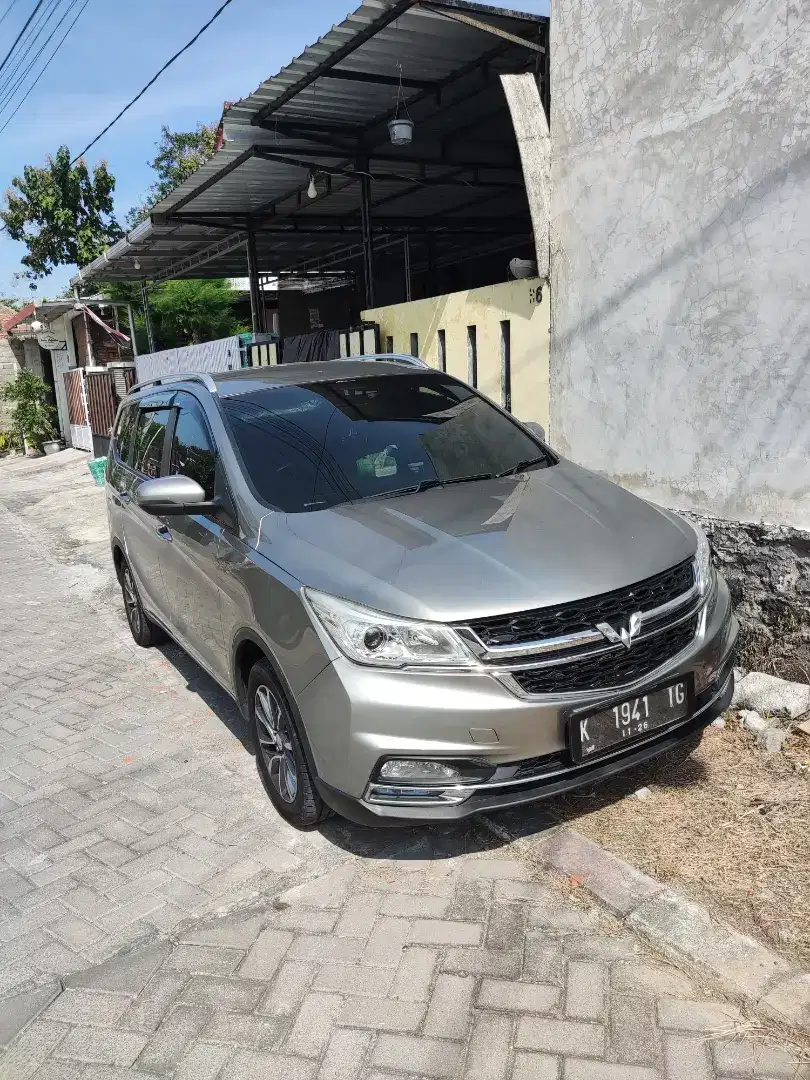 Mobil nyaman Wuling Cortez CT Lux 1.5Turbo 2021