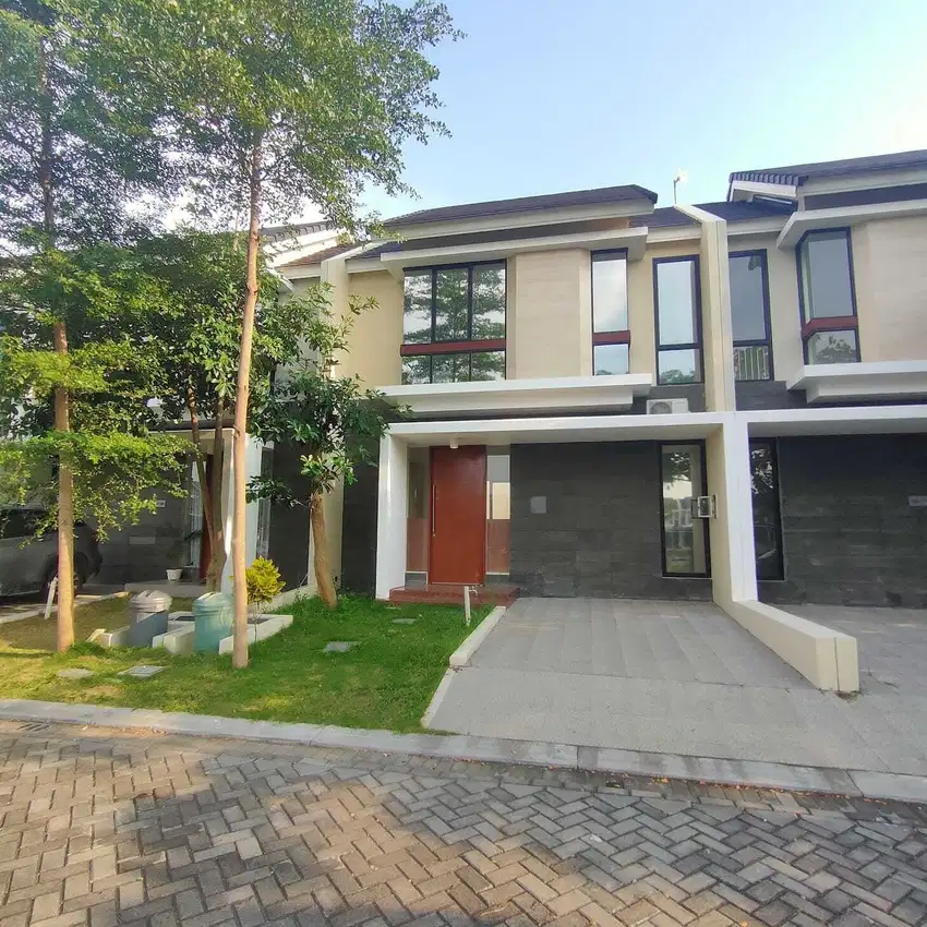 Dijual Rumah Gress North West Lake