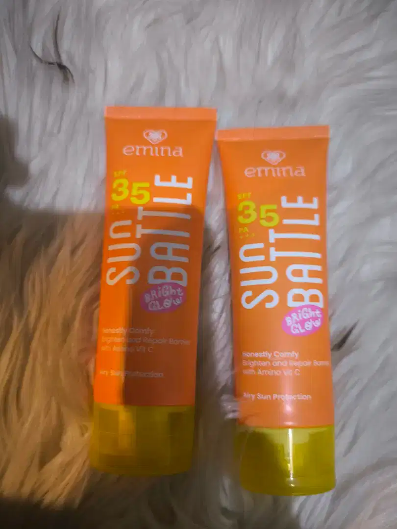 Emina Sun Battle Bright Glow SPF 35 PA+++ Tabir Surya 20 ml