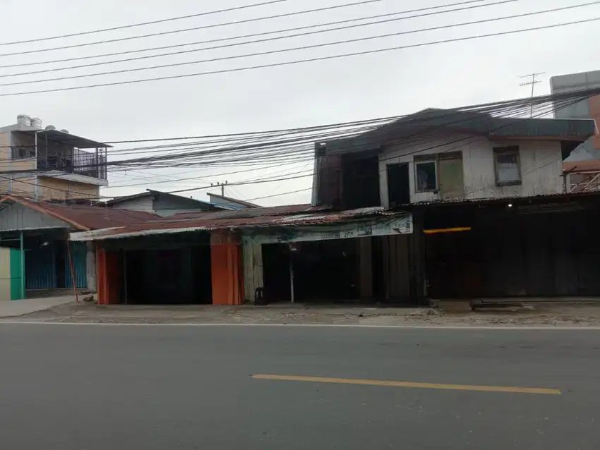 DIJUAL RUMAH DI JALAN MULAWARMAN – BY