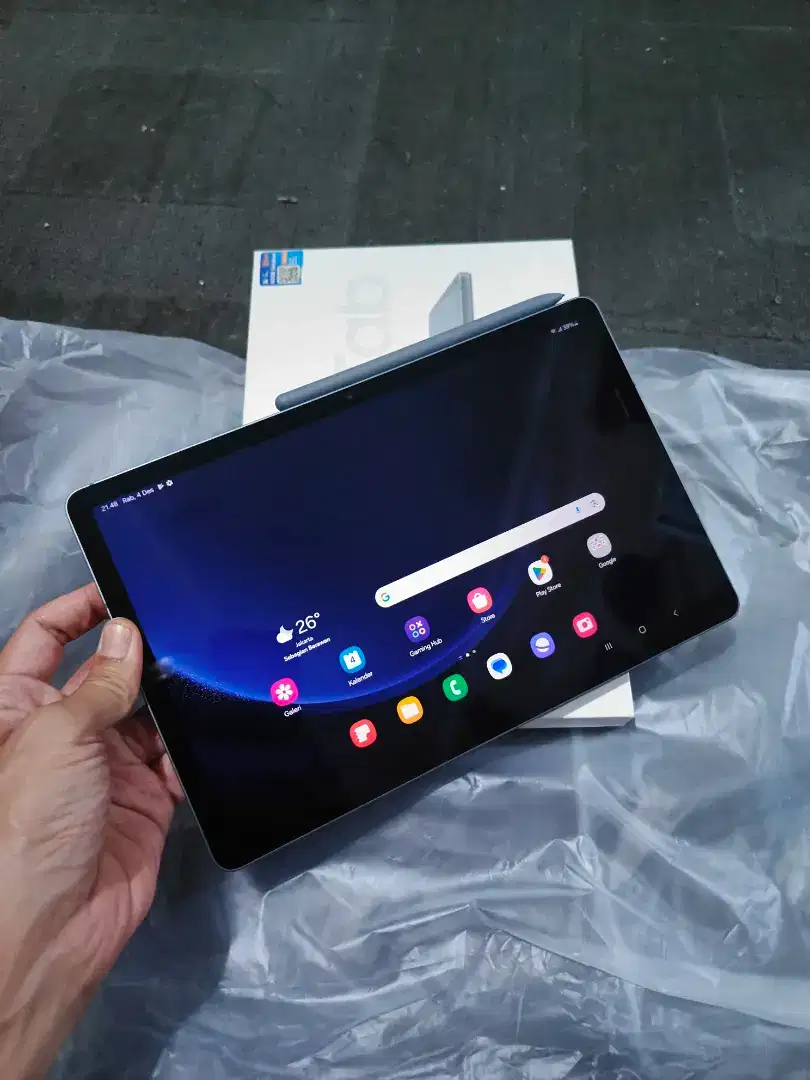 Samsung tab s9 fe 5g 6/128 garansi resmi Indonesia