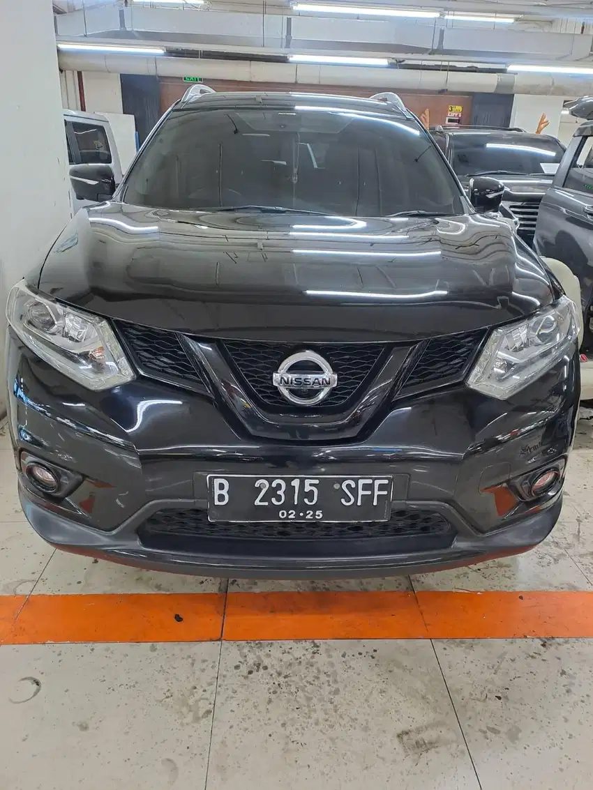 Nissan Xtrail 2.5 Matic 2015 - Km 80rb - Tgn 1 - MGK Kemayoran