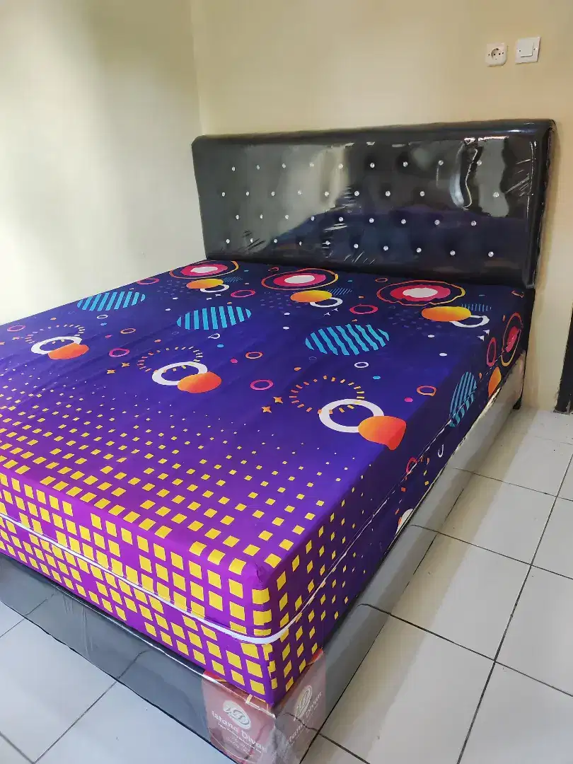 DIVAN KASUR DIPAN KASUR DIPAN SPRINGBED MINIMALIS MEWAH BERKUALITAS