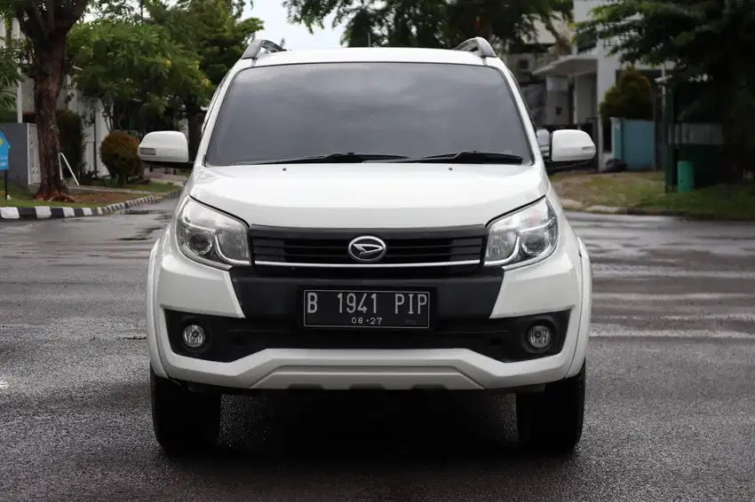 Daihatsu Terios R at 2017 Putih