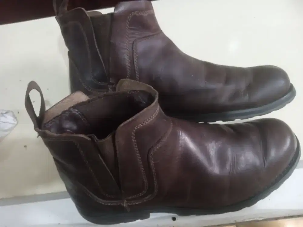 sepatu kulit timberland size 43