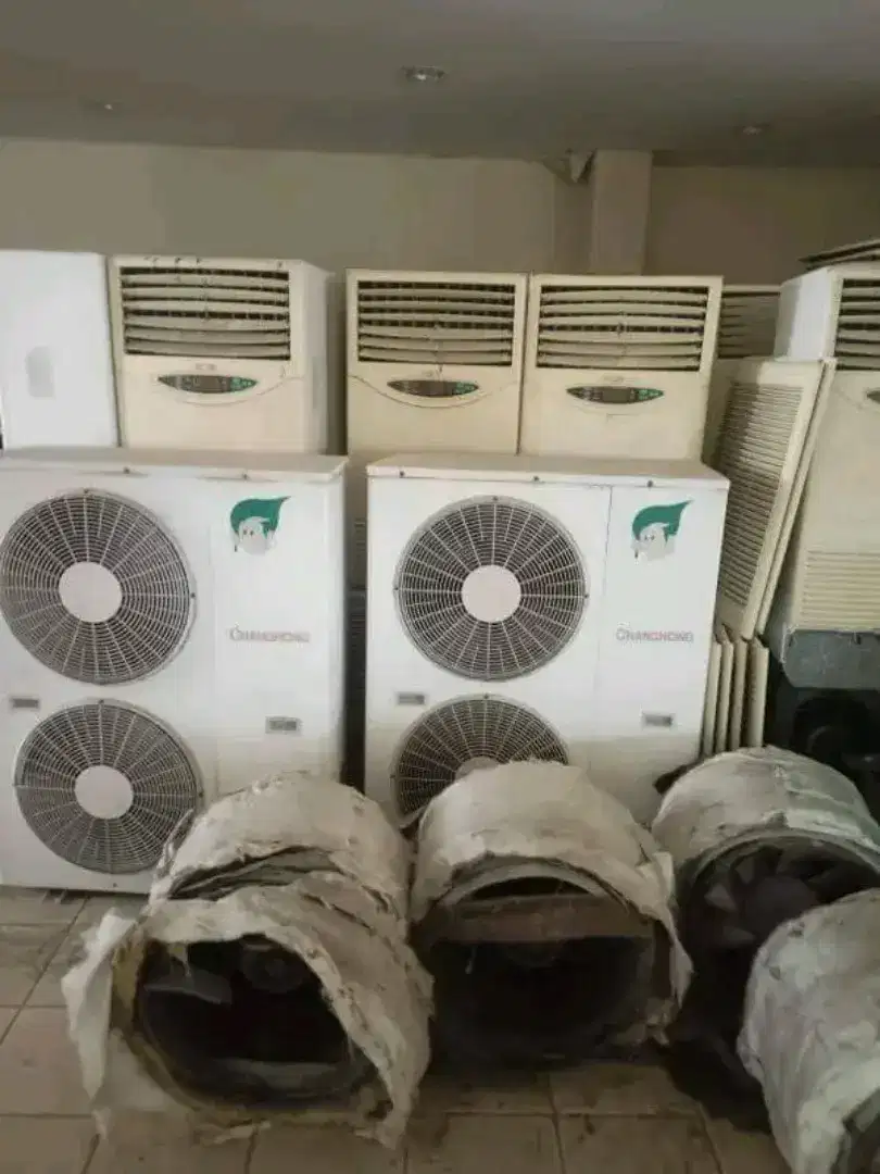 Terima 
AC, kulkas, freezer, showcase, mesin cuci, bekas/rusak