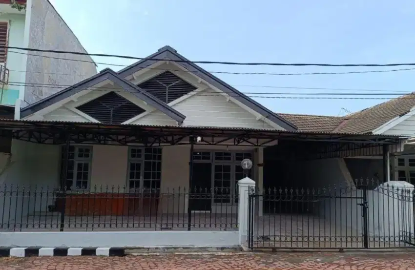 Lebar 12 Siap Huni ‼️Jual/Sewa Rumah  
Wonorejo Permai Rungkut