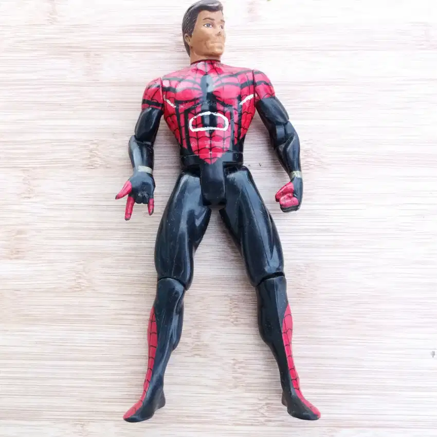 Mainan Figure Super Hero Spiderman Marvel Besar Toys Bekas