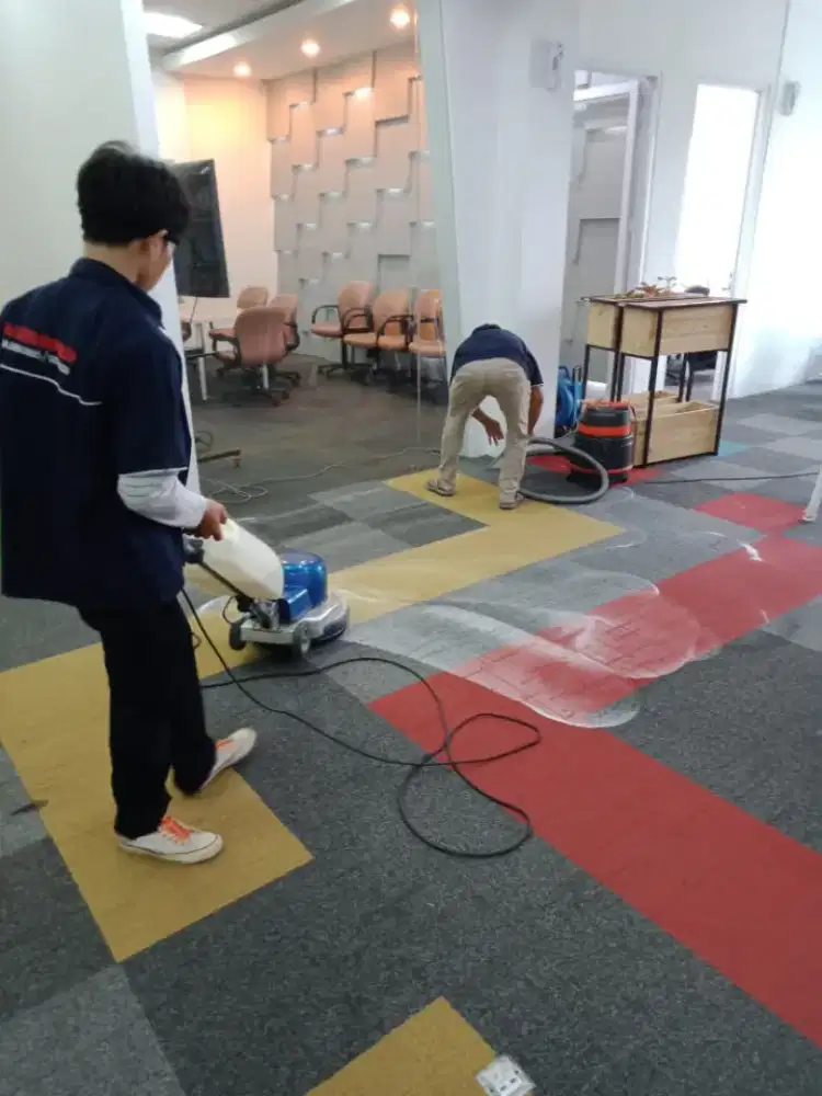 Jasa cuci karpet kantor kursi jakarta pusat panggilan