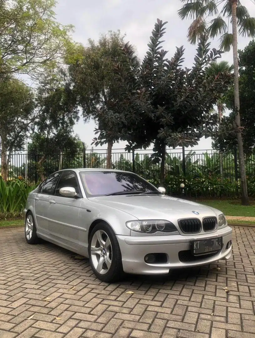 E46 330i M/Tech CBU