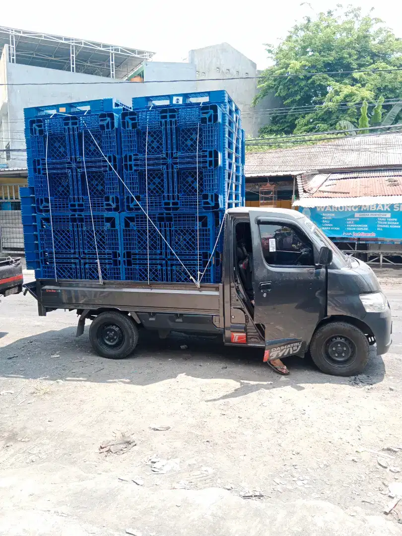 Jual pallet plastik bekas murah palet plastik second bisa kirim