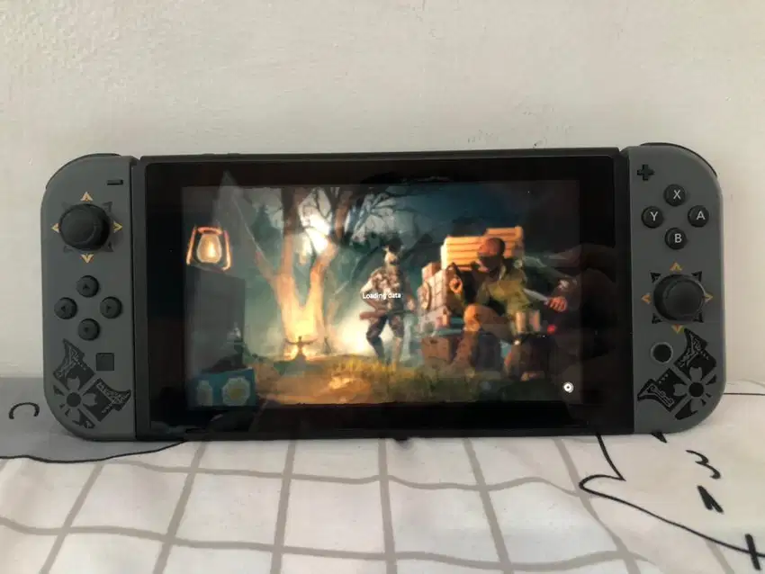 NINTENDO SWITCH SPESIAL EDITION MONSTER HUNTER (OFW)