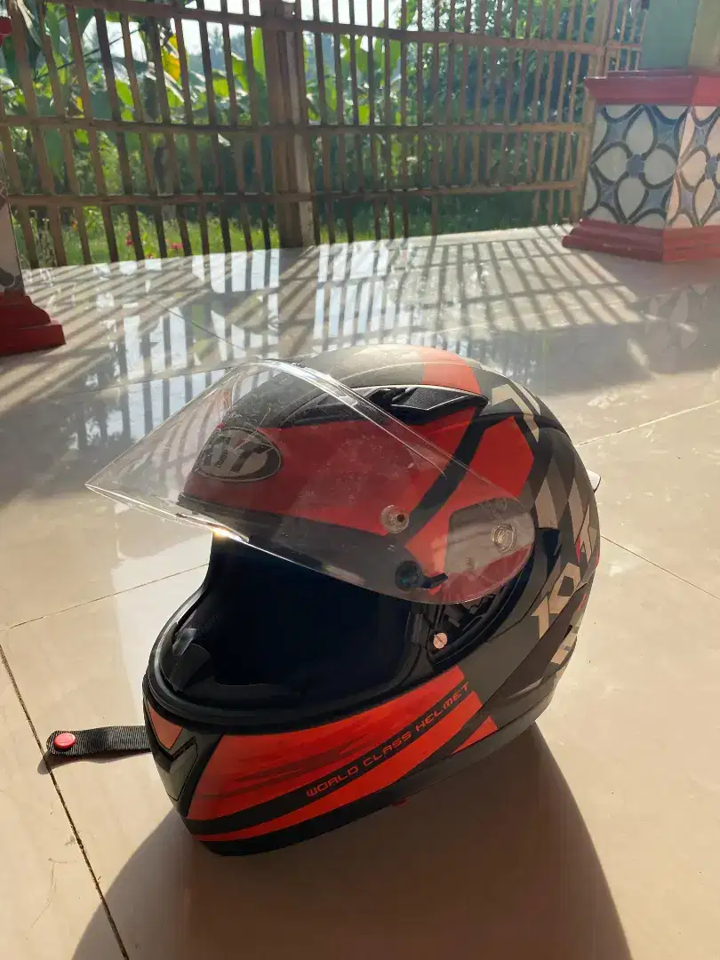 Helm KYT Falcon full face