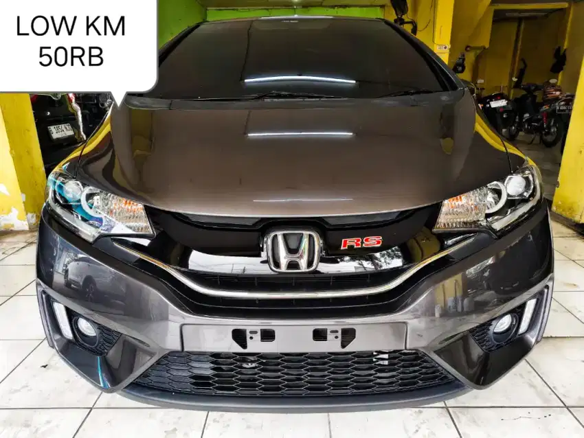 HONDA JAZZ RS CVT AT 2017 MATIC LIKE NEW GOOD CONDITION