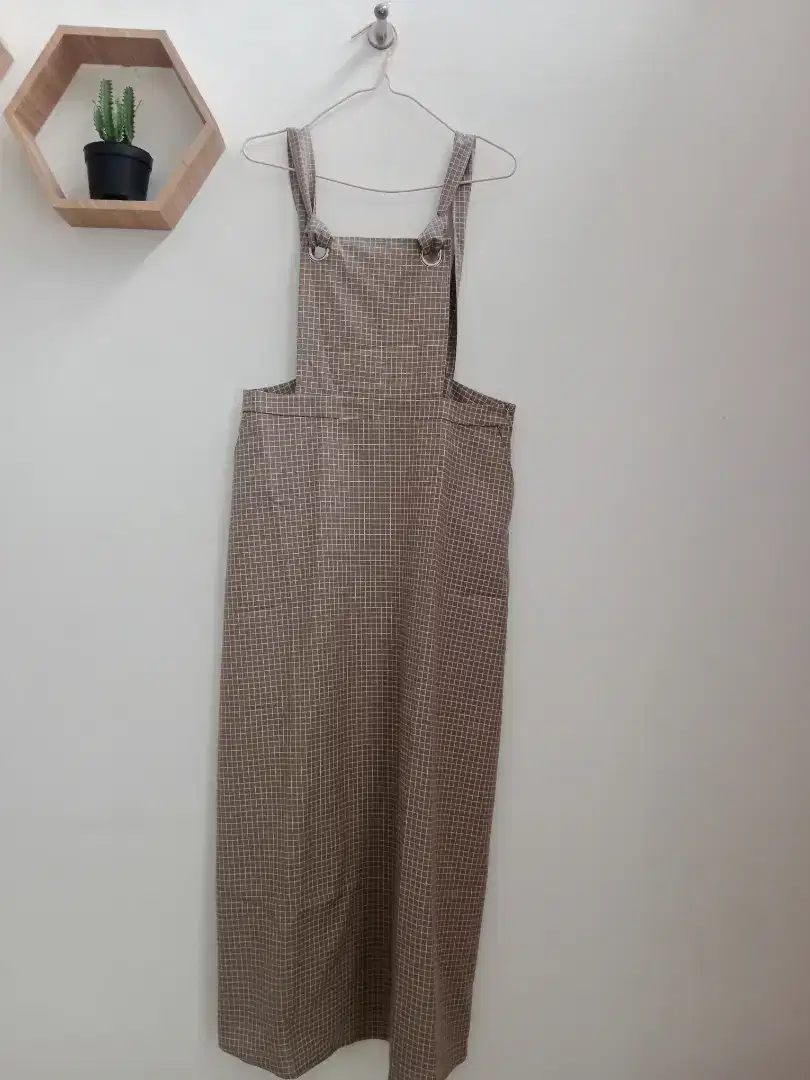 Jumpsuits kotak-kotak