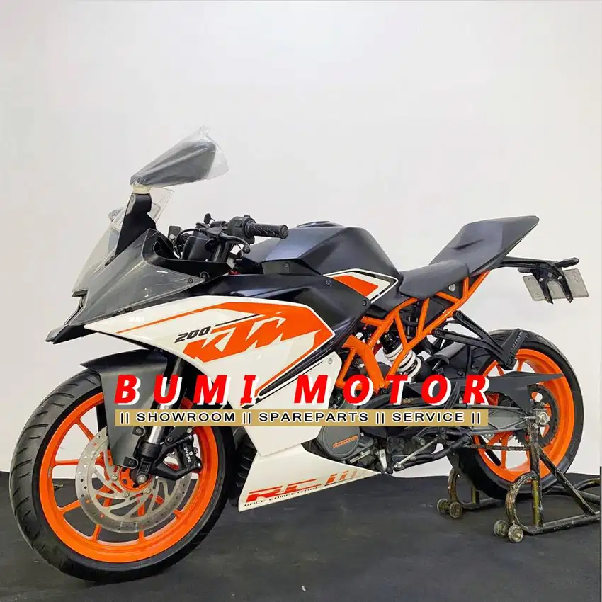 KTM RC 200 AUSTRIA 2017 Cash Kredit Barang Limited