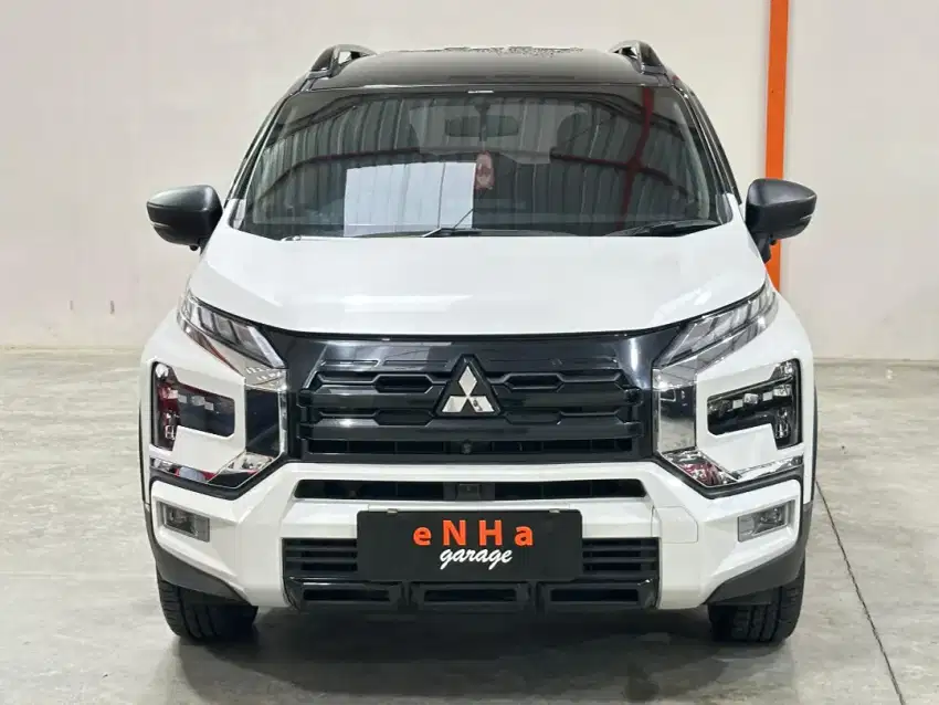 Xpander cross premium package putih 2022/2023 termurahhhhhhh