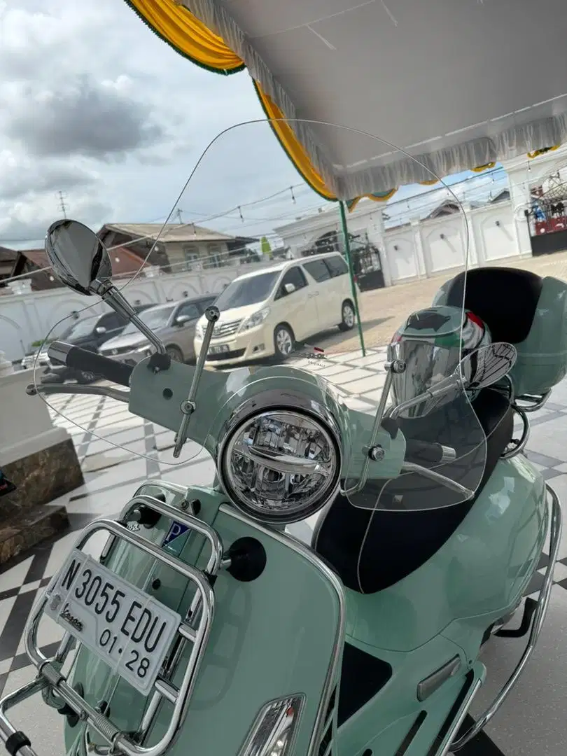 vespa gts 150 super tahun 2023 nik 2022