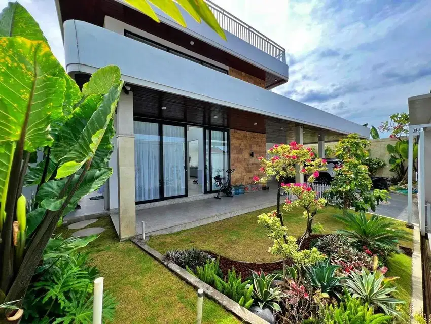 Brand New Villa Mewah Kerobokan