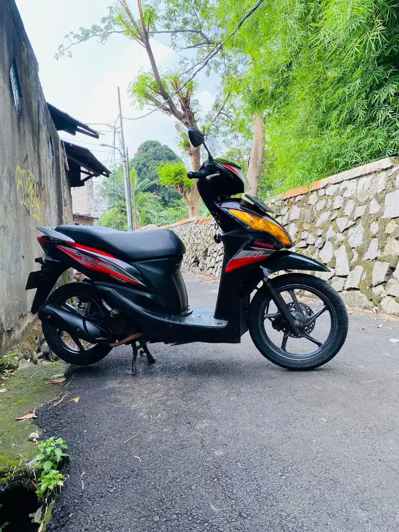 Honda spacy 115cc Pgm Fi Tahun 2017