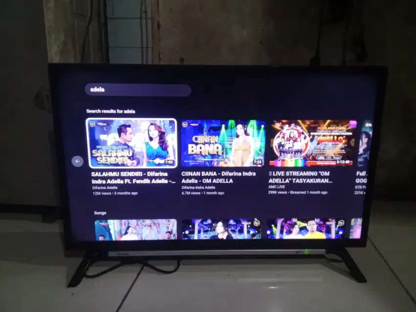 Tv LED 32in smart digital Toshiba normal