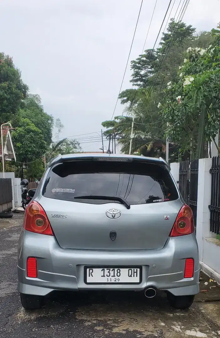 Jual yaris S limited metic atas nama istri