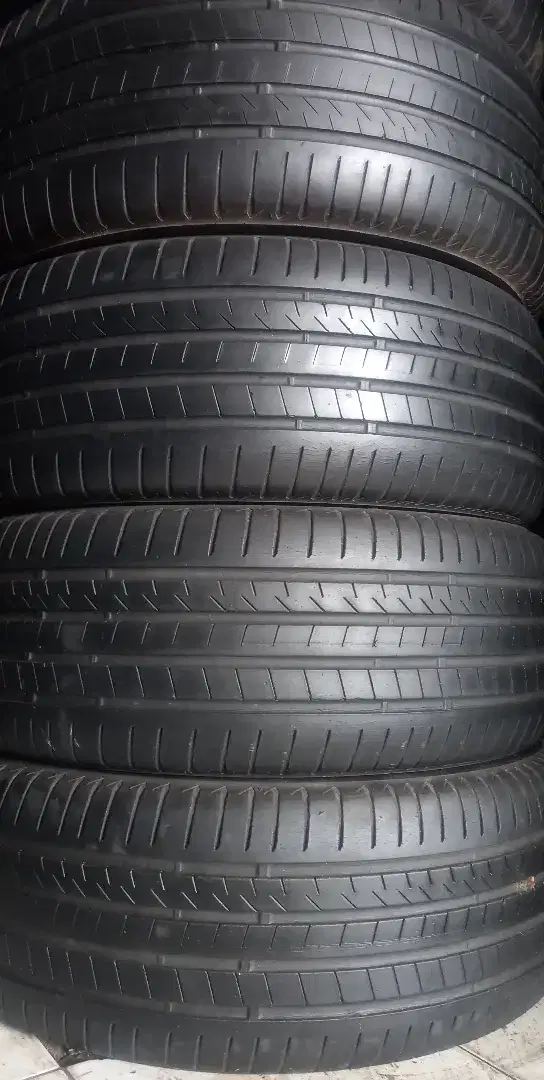 Ban bridgestone alenza T005 ukuran 235/55/19