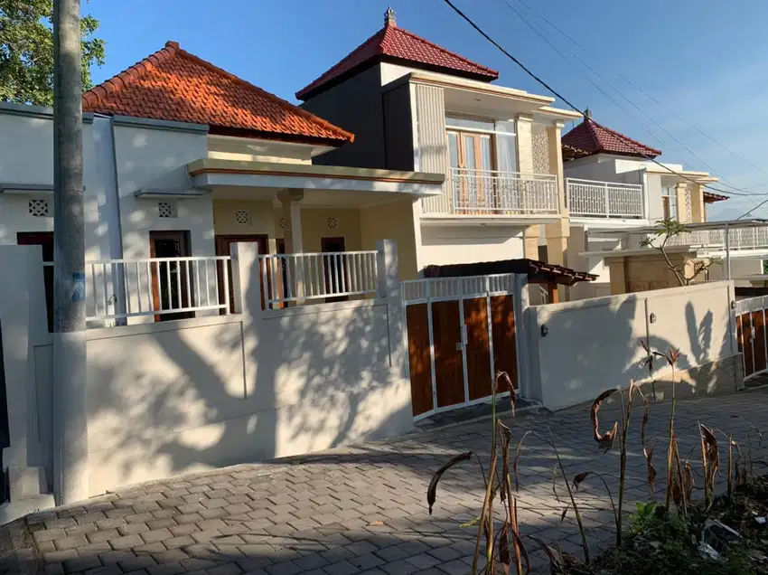 SEWA VILLA FURNISHED VIEW GUNUNG DAN SAWAH 10 MENIT DARI CANGGU BALI