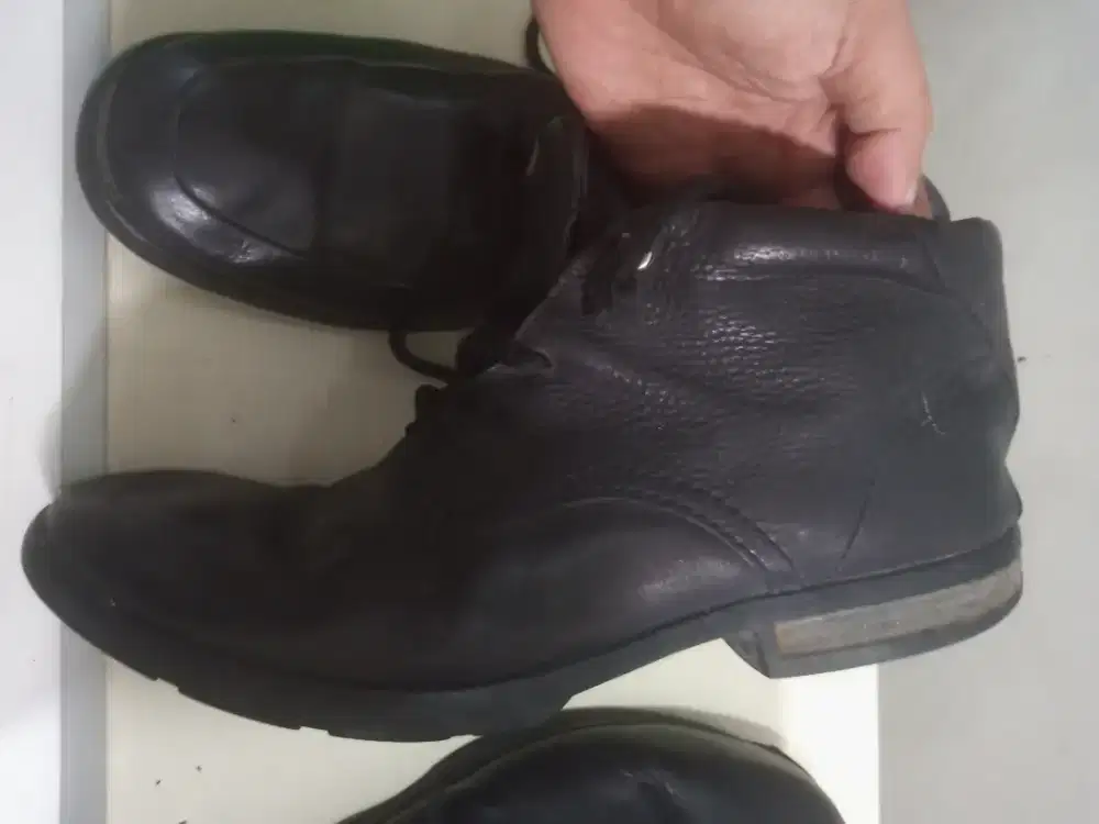 sepatu kulit timberland size 44 atau 10