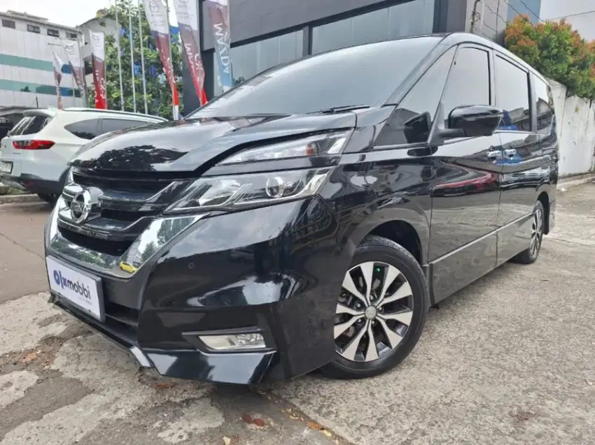 DP Rendah  25JT Nissan Serena 2.0 Highway Star Autech-AT 2019 Hitam