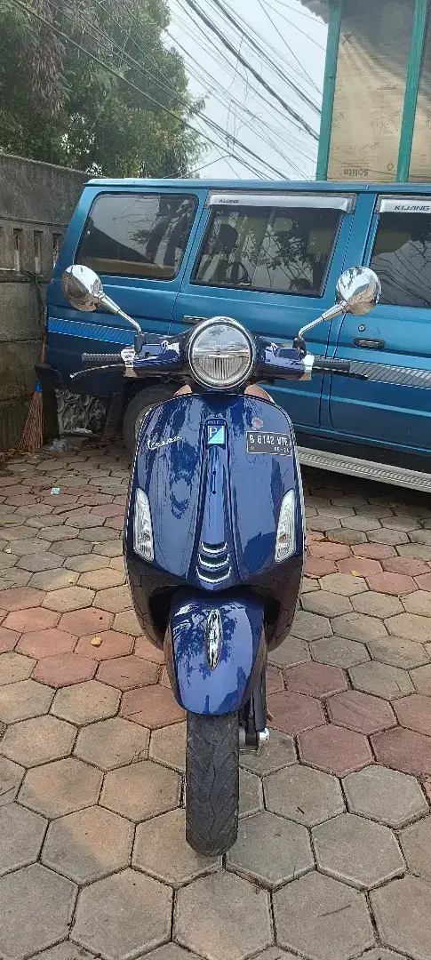 Di jual Vespa Primavera 155cc ABS