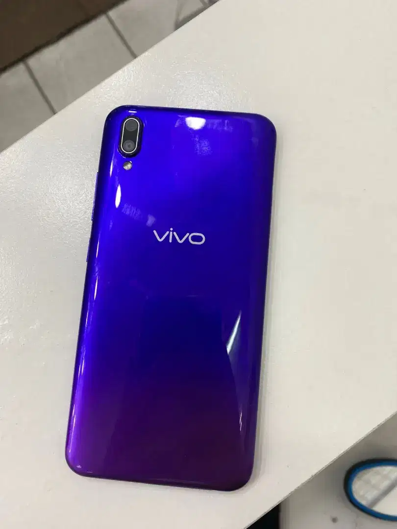 Vivo y93 4/128GB Hp second Normal