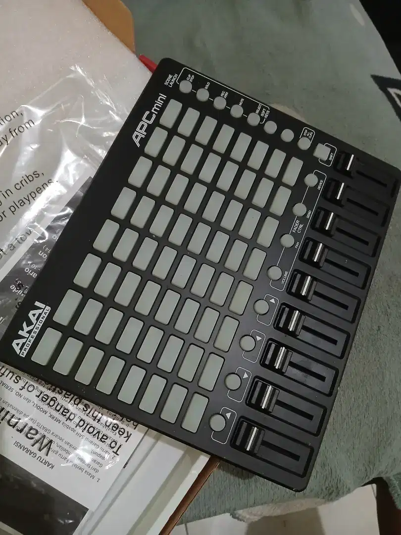 Akai APC Mini Compact Ableton Live Controller