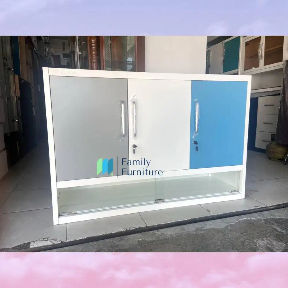 Lemari Dapur Gantung Plat Besi 3 Pintu 3 Warna (KC 121) (D)