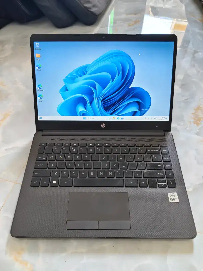 HP 240 G5 core i5 generasi 10